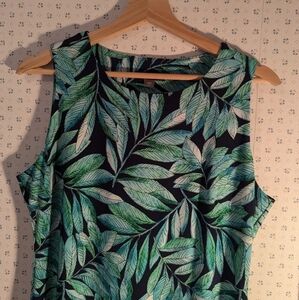 💚 Tommy Hilfiger Women's Green Dress white black leaf geometric design